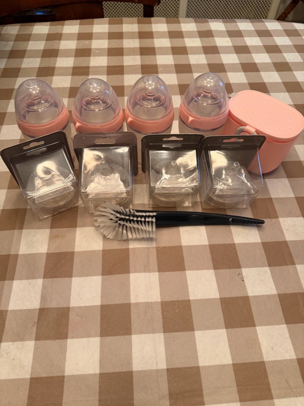 Comotomo Pink Baby Bottle Feeding Set 8 oz bottles New